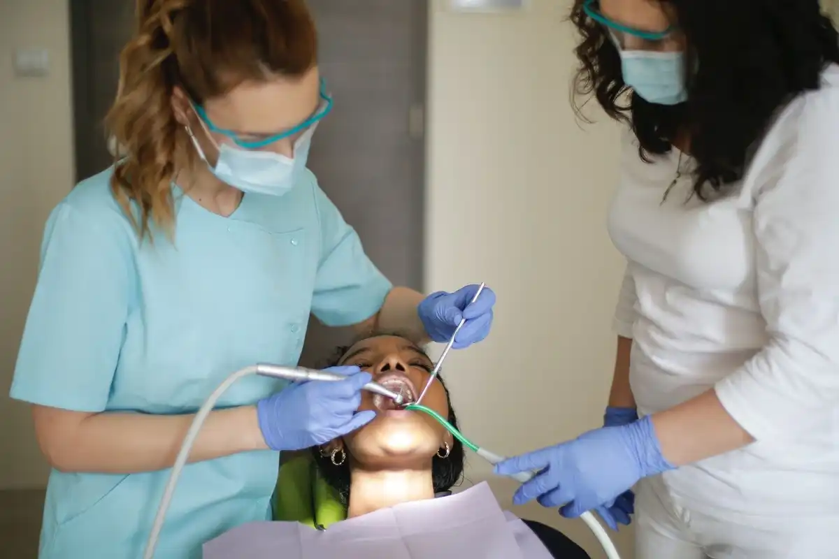 What To Do In High School To Become A Dentist Or Hygienist
