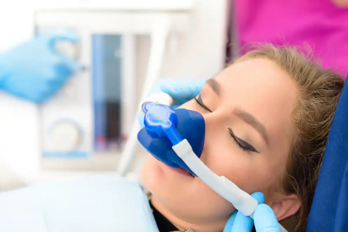 What Does Laughing Gas (Nitrous Oxide) At The Dentist Even Do?