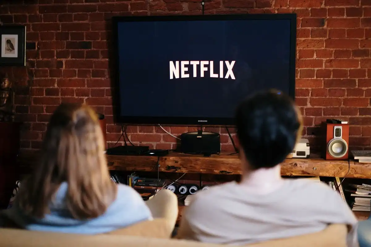 Binge-Watching TV is Secretly Destroying Your Teeth  