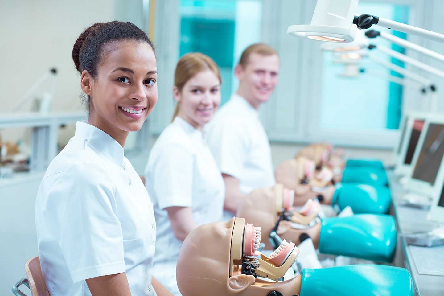 12 Things I Wish I Knew Before Dental Hygiene School