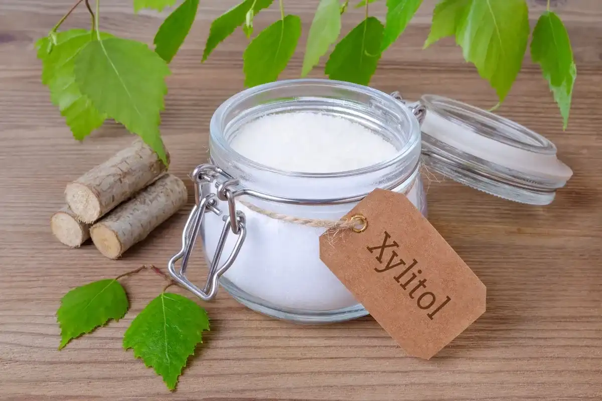 The Truth About Xylitol for Teeth | Risks & Health Benefits